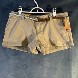 Mossimo Supply Co. Womens Tan Shorts Beige Size 6 Low Rise With Blue Belt